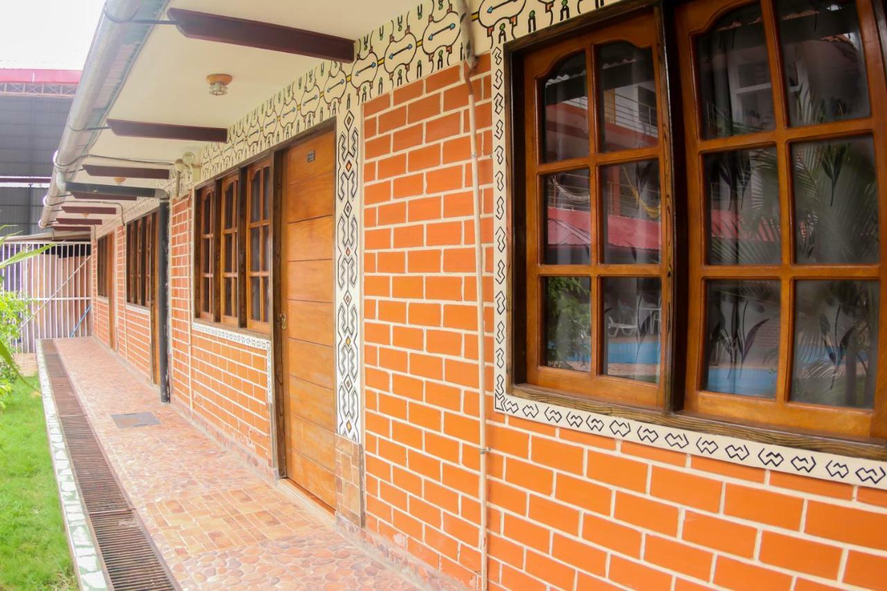 Gran Hotel Gusbet Pucallpa Extérieur photo