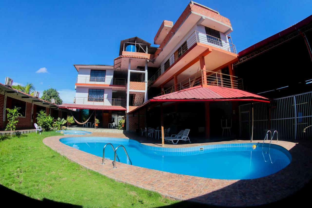 Gran Hotel Gusbet Pucallpa Extérieur photo